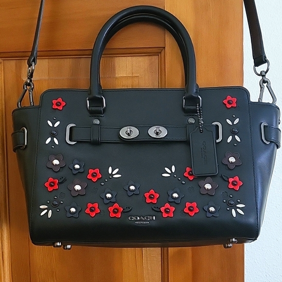 Coach Handbags - COACH Carryall Blake Leather Satchel Crossbody